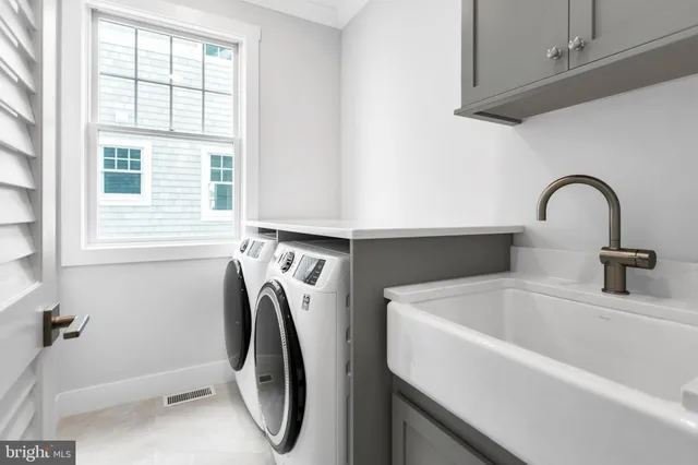 $5,599,000 | 6107 Ocean Boulevard, Long Beach Township, NJ 08008