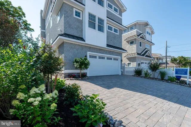 $5,599,000 | 6107 Ocean Boulevard, Long Beach Township, NJ 08008