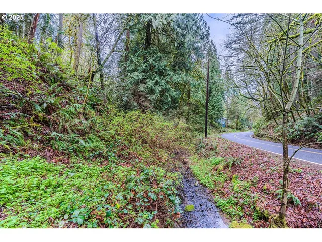 $89,000 | 6933 Southeast Barbara Welch Road, Portland, OR 97236