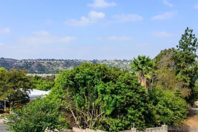 $579,000 | 5125 Fontaine Street, Unit 205, San Diego, CA 92120