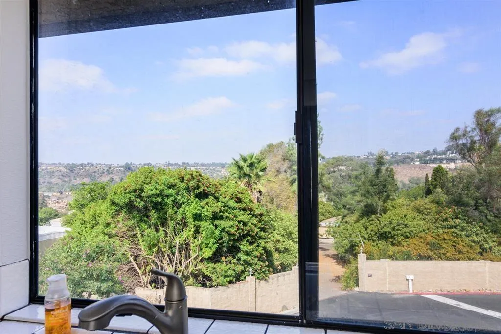 5125 Fontaine Street, Unit 205 San Diego, CA 92120 - Photo 6 of 18