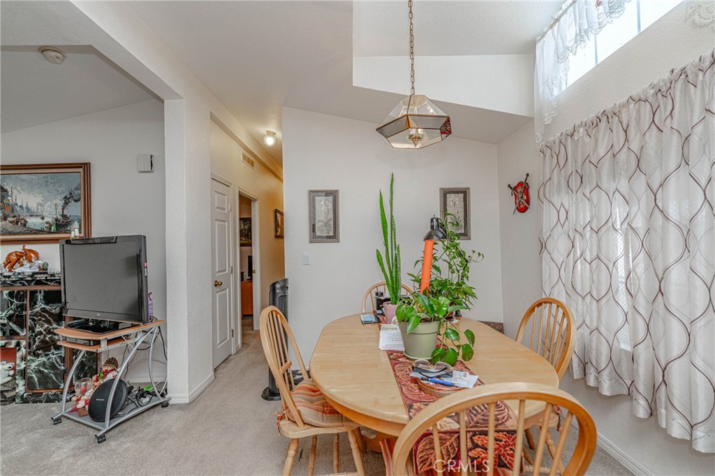 10001 West Frontage Road, Unit 113 South Gate, CA 90280 - Photo 18 of 32 Gallery Image 18