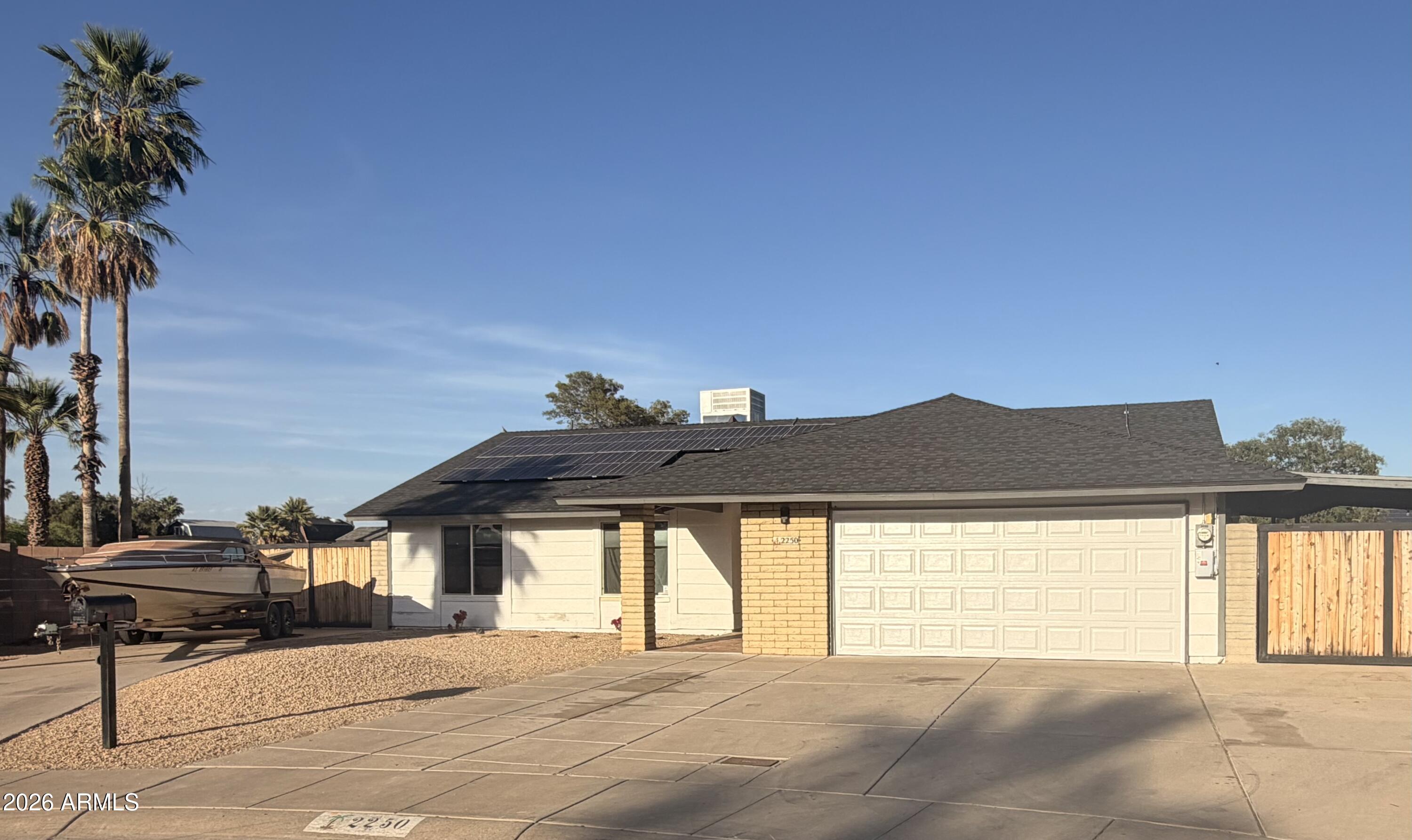 2250 East Kathleen Road Phoenix, AZ 85022 - Photo 1 of 32 IMG_4117