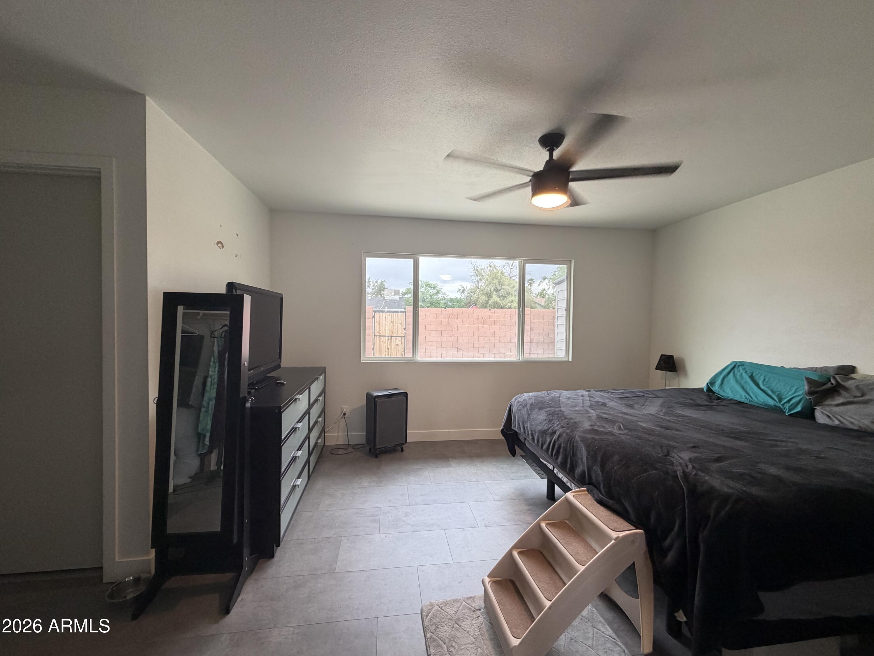 2250 East Kathleen Road Phoenix, AZ 85022 - Photo 11 of 32 IMG_4092