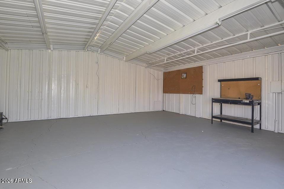 2250 East Kathleen Road Phoenix, AZ 85022 - Photo 28 of 32 Backyard Garage