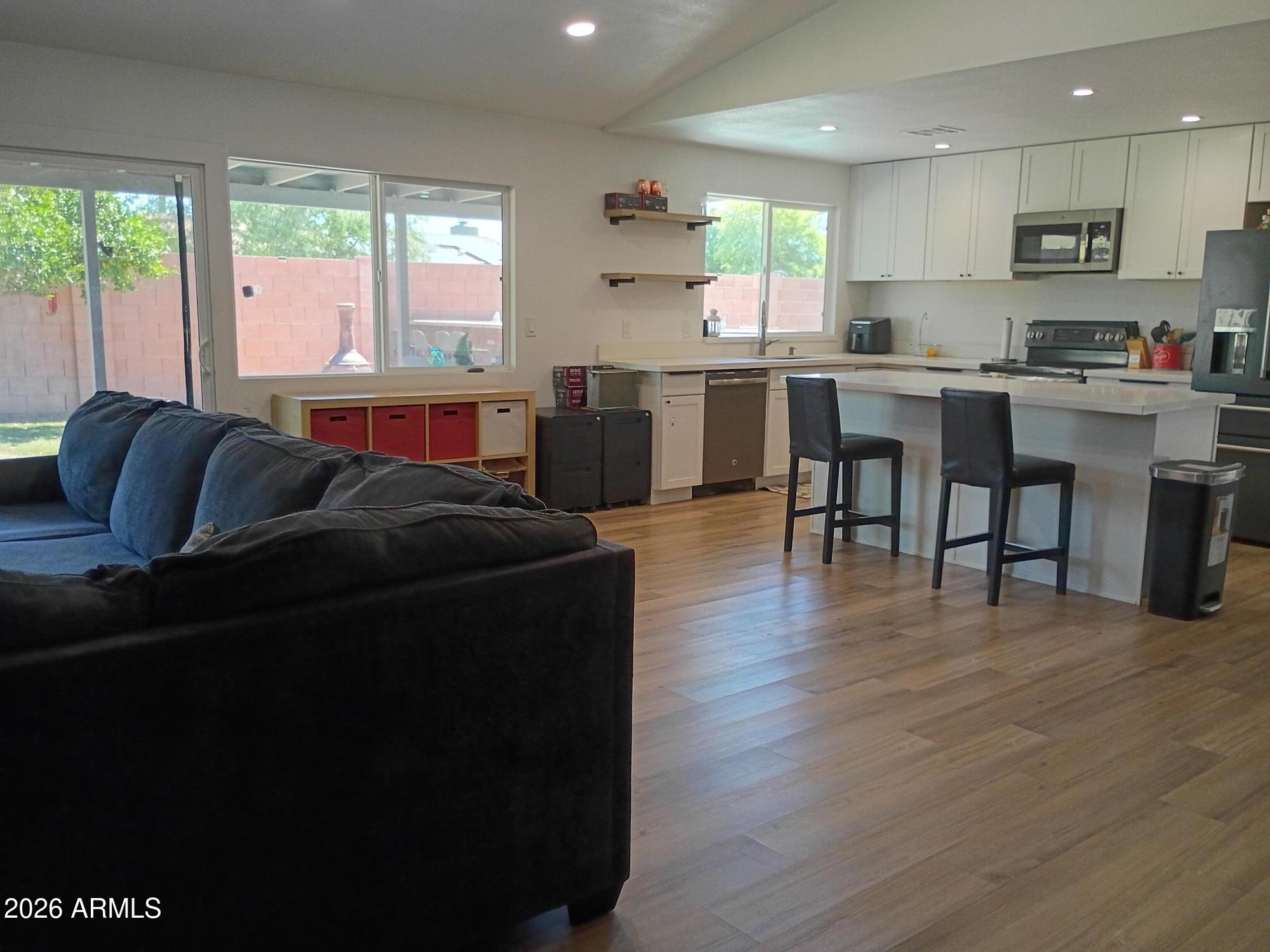 2250 East Kathleen Road Phoenix, AZ 85022 - Photo 7 of 32 IMG_20260407_110449780_HDR