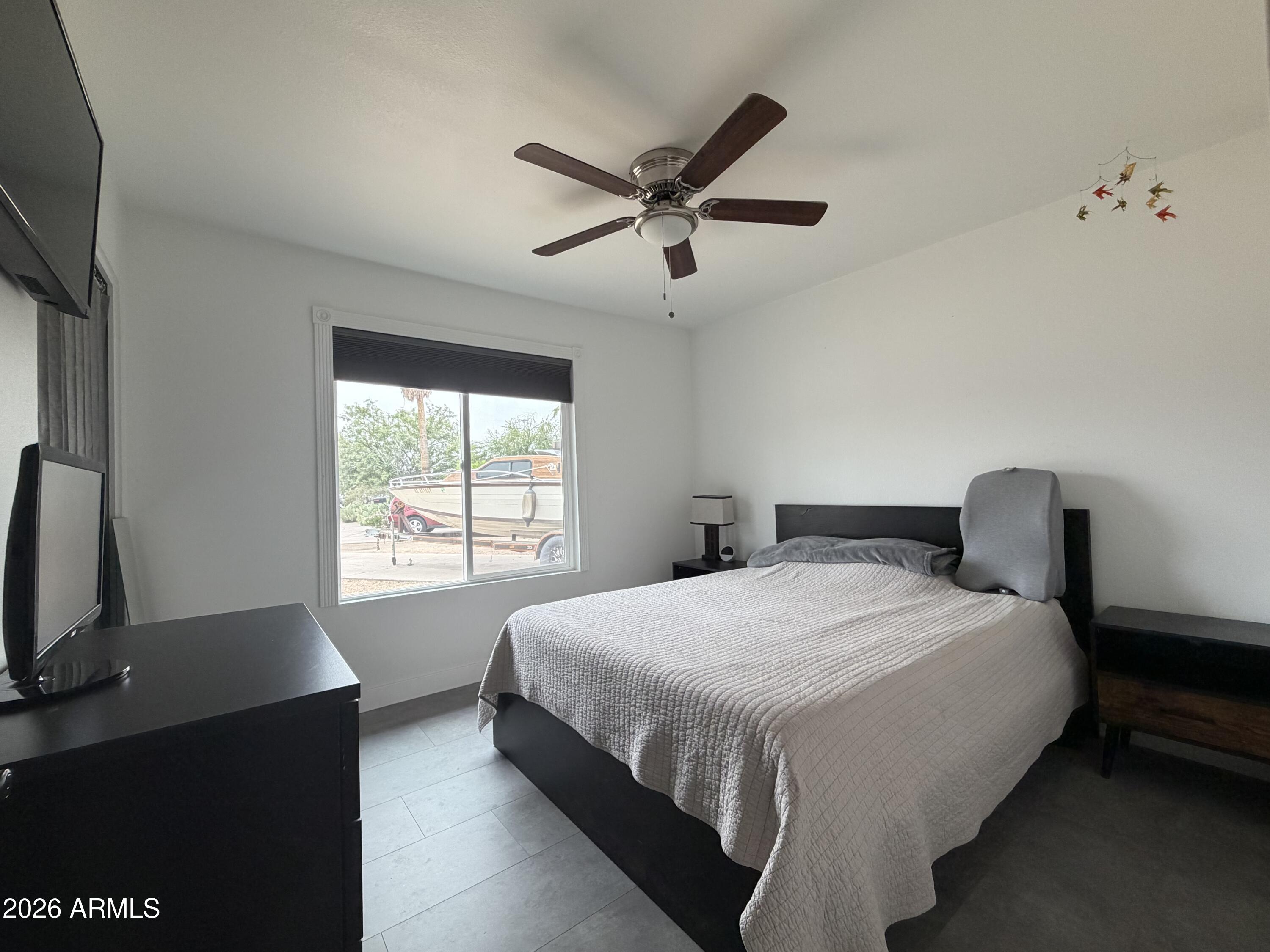 2250 East Kathleen Road Phoenix, AZ 85022 - Photo 9 of 32 IMG_4070