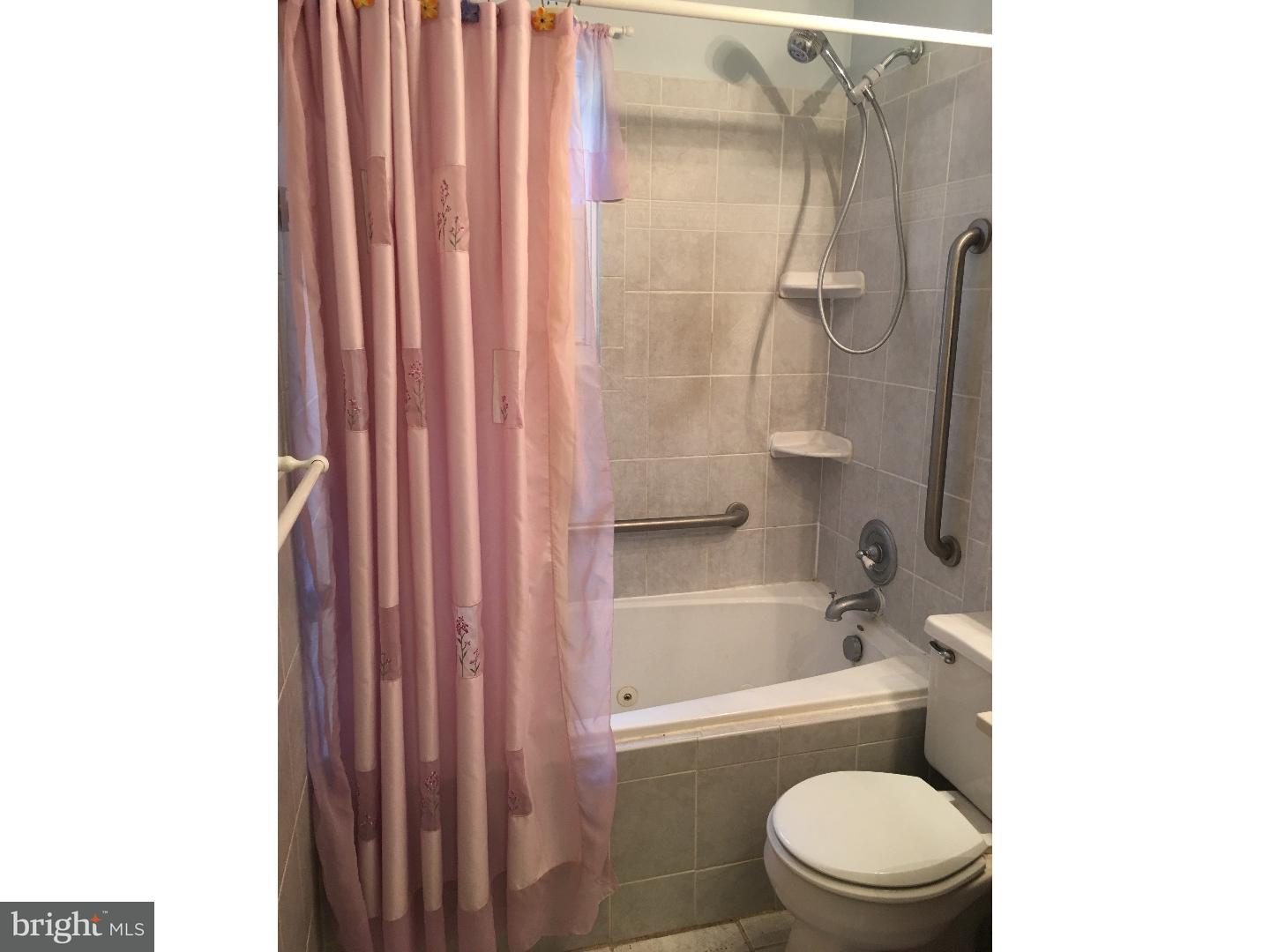 7 James Road Hatboro, PA 19040 - Photo 9 of 15 Bathroom