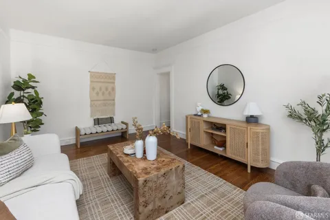 $895,000 | 1239 6th Avenue, San Francisco, CA 94122