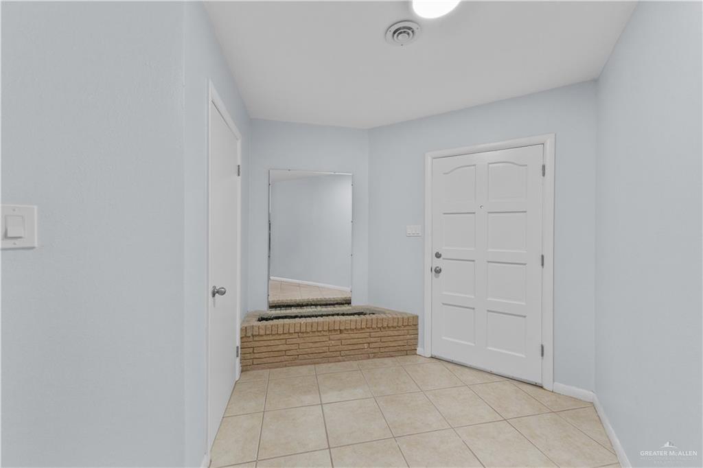 1201 North Glasscock Road Mission, TX 78572 - Photo 4 of 26 Gallery Image 4