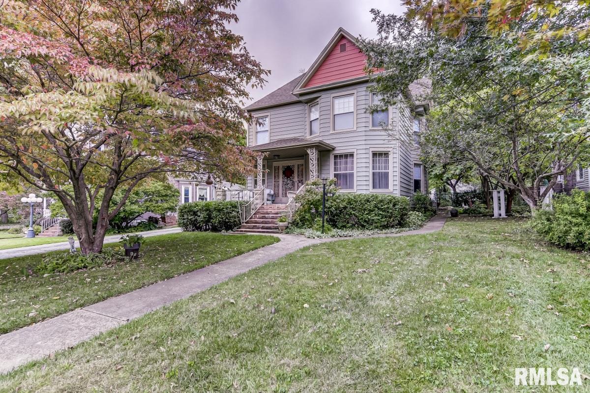 309 East Keys Avenue Springfield, IL 62702 - Photo 3 of 40