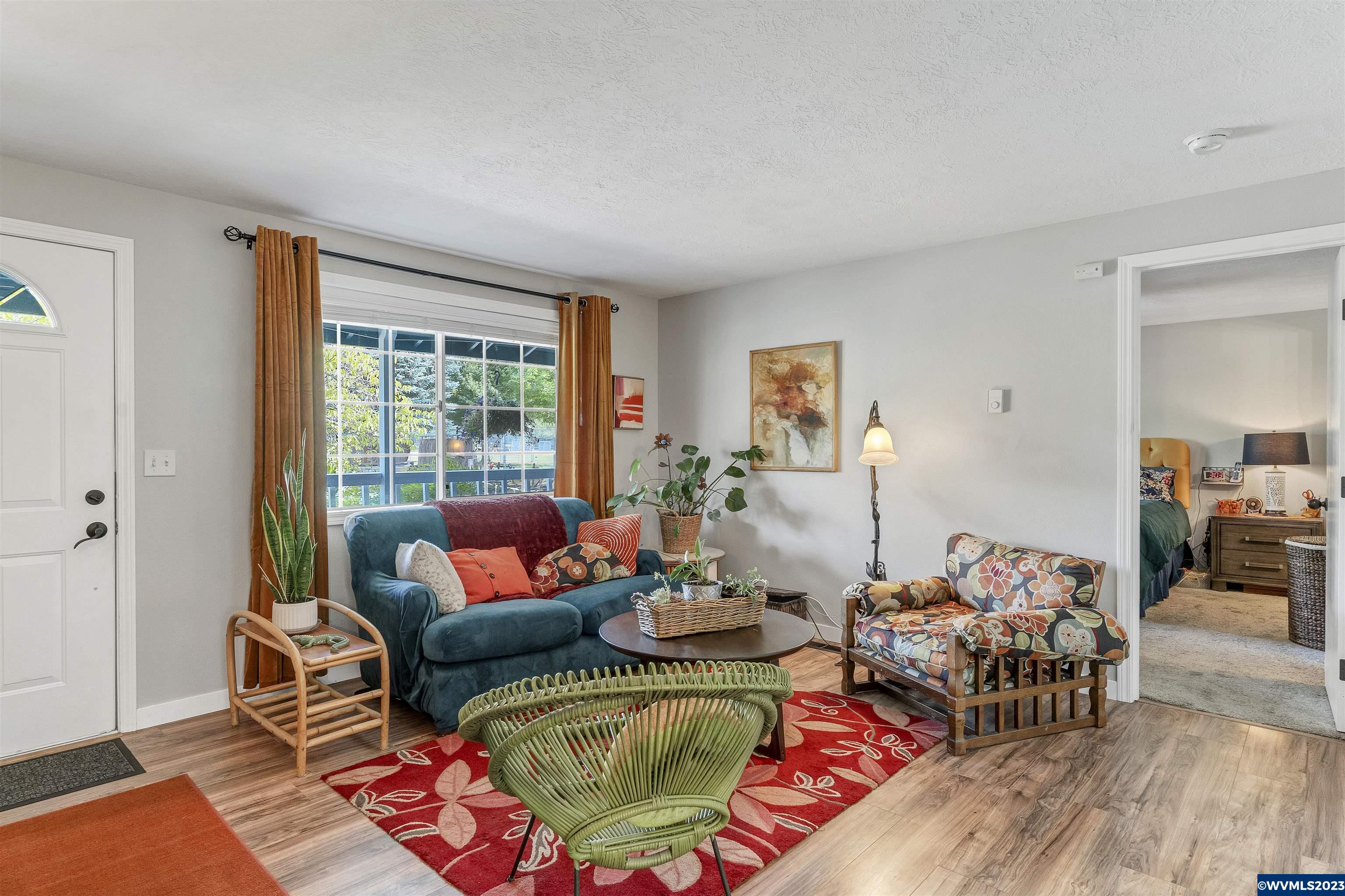 5505 East Ridge Street South Salem, OR 97306 - Photo 7 of 41 Gallery Image 7