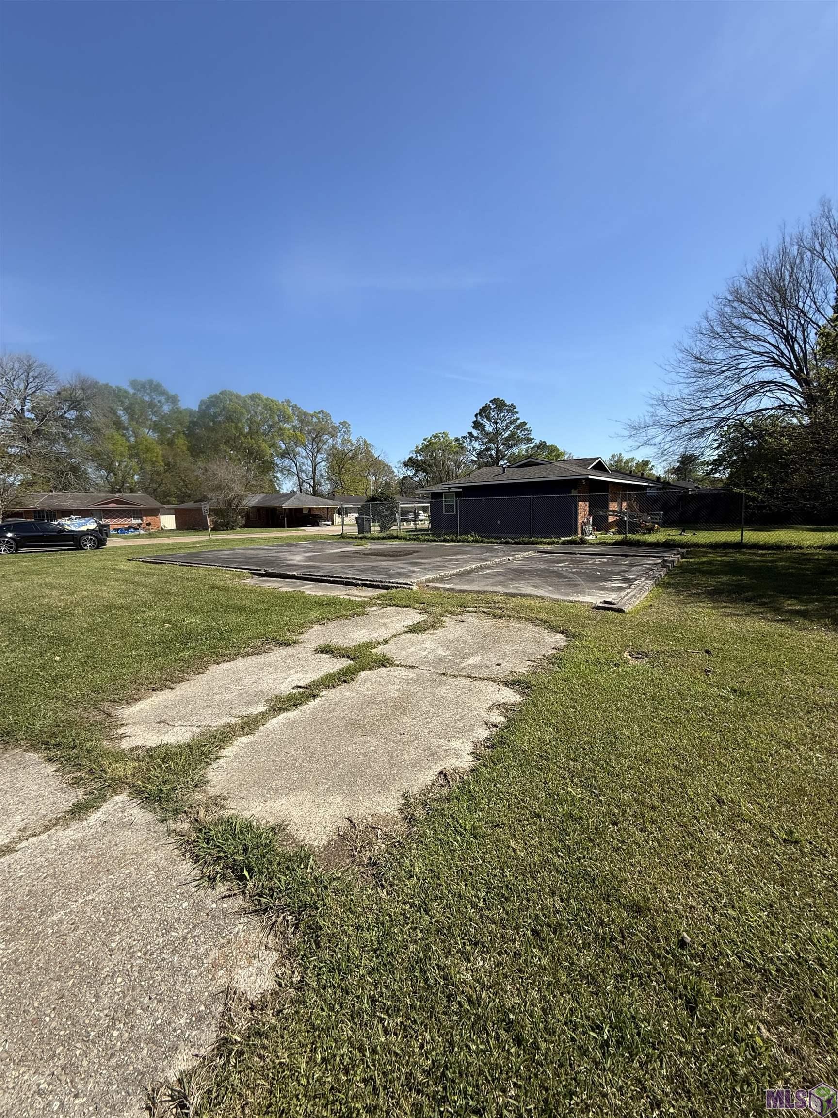 2326 Thomas Baton Rouge, LA 70807 - Photo 4 of 5