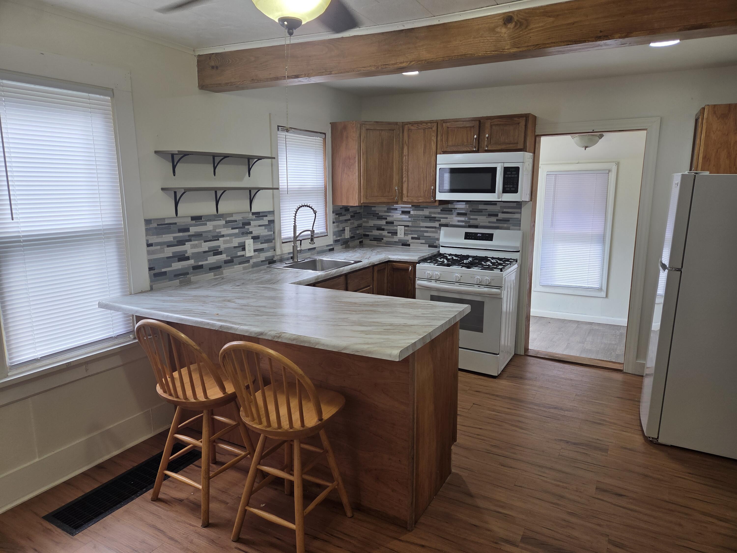 1122 Cleveland Street Beloit, WI 53511 - Photo 8 of 23 Plenty of counter space