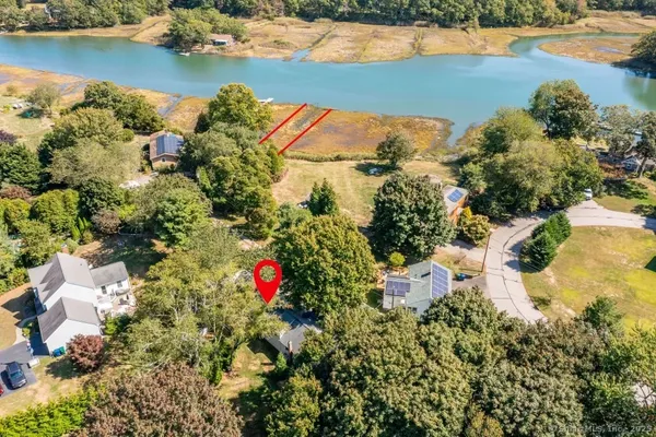 a front view of house with yard