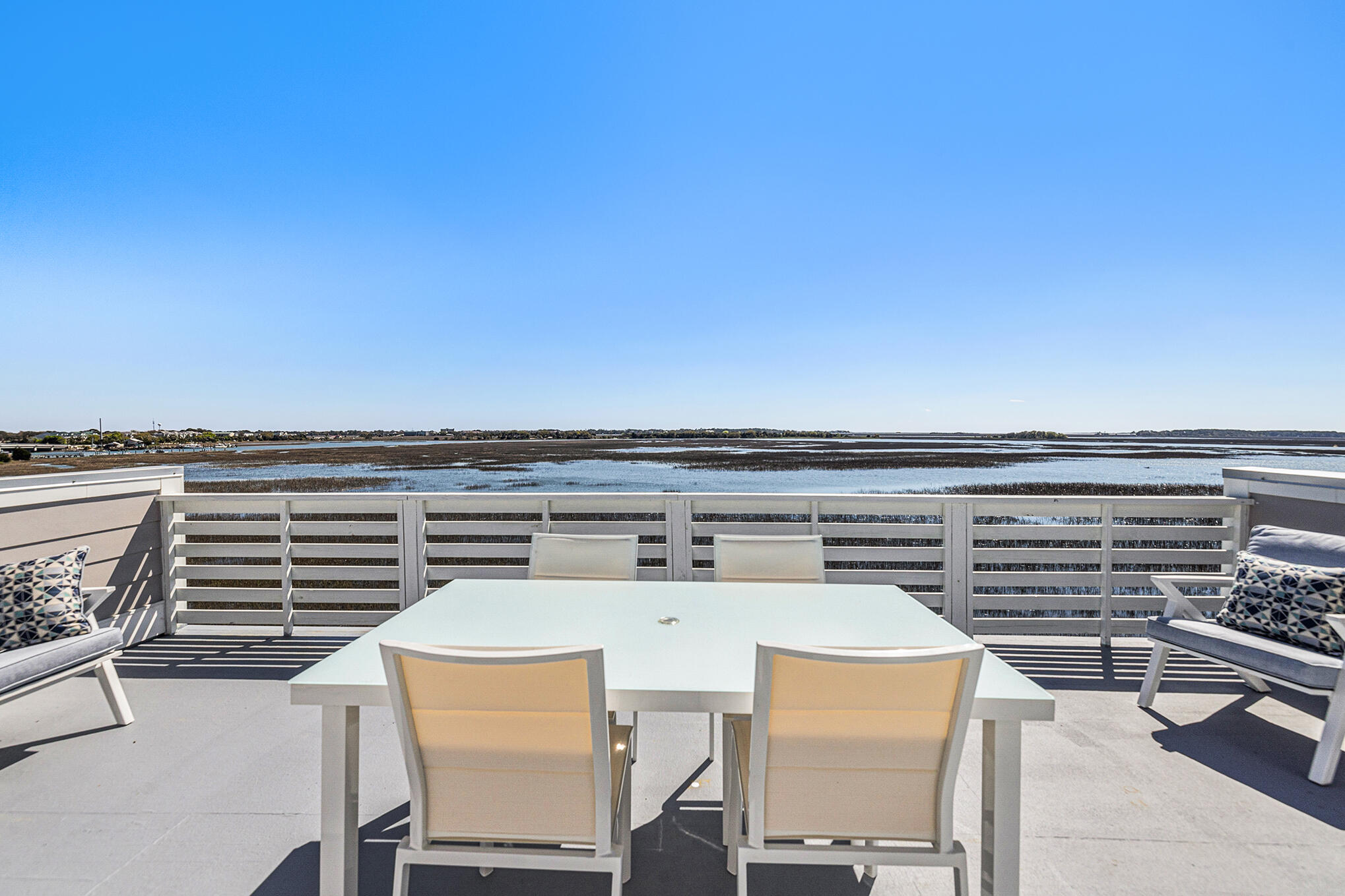 2133 Tides End Road Charleston, SC 29412 - Photo 9 of 38 604A2802
