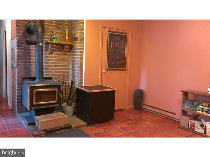 346 Gouglersville Road Reading, PA 19608 - Photo 8 of 25