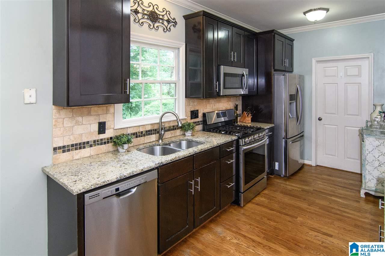 3977 Spring Valley Road Birmingham, AL 35223 - Photo 8 of 38