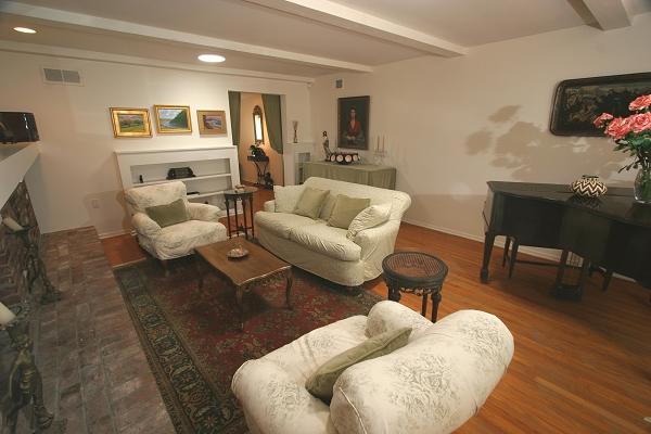 213 Alston Road Santa Barbara, CA 93108 - Photo 3 of 13 a living room with furniture and wooden floor