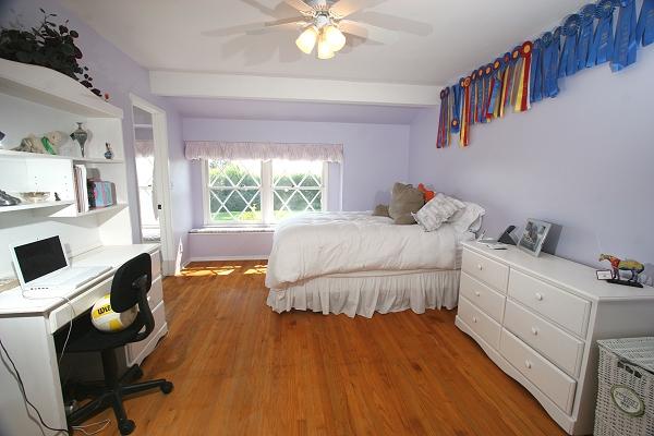 213 Alston Road Santa Barbara, CA 93108 - Photo 8 of 13 a bedroom with a bed and a computer on the desk next to a window