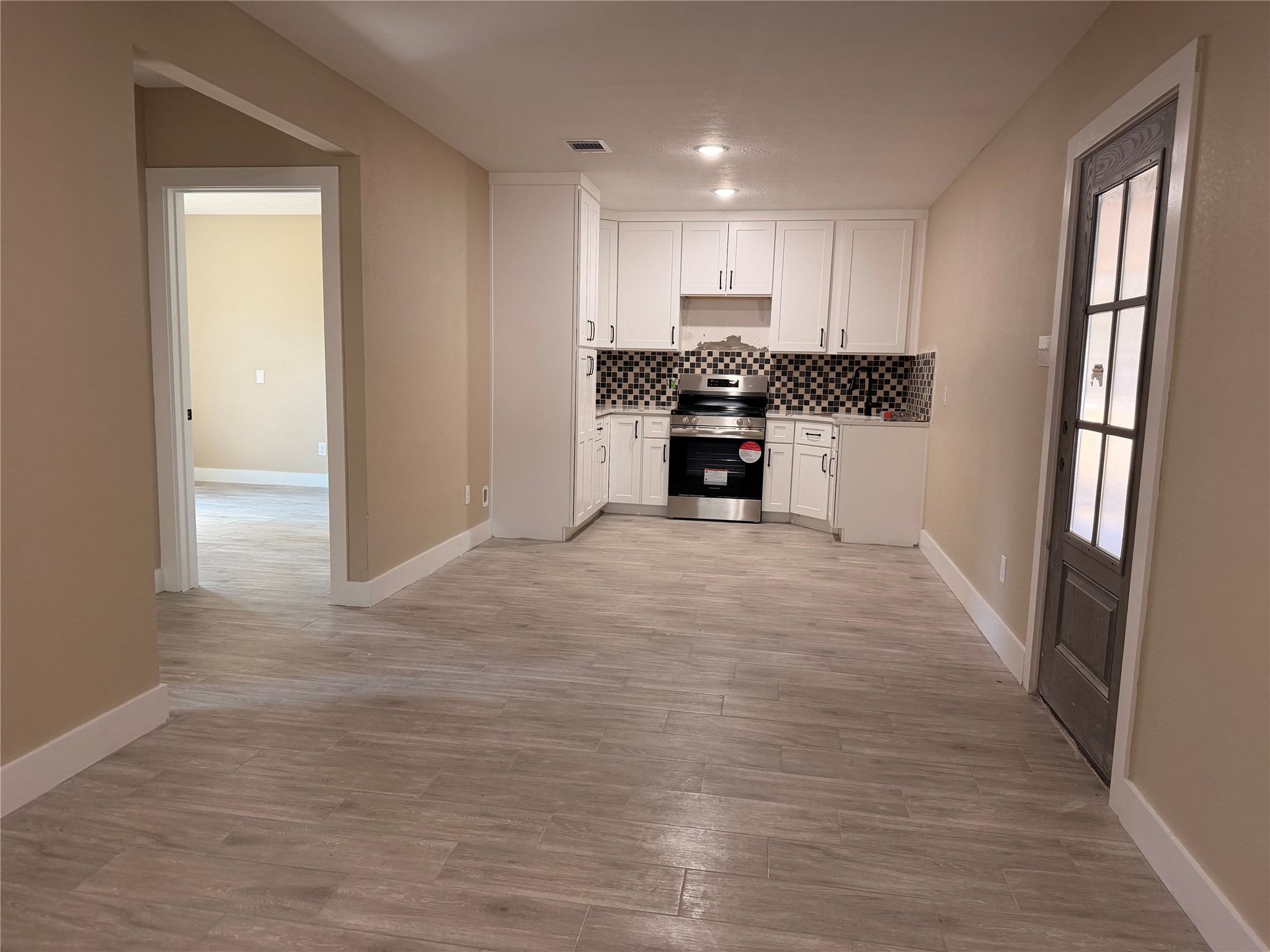 628 Truman Street Cleveland, TX 77327 - Photo 12 of 14 living room of garage apartment