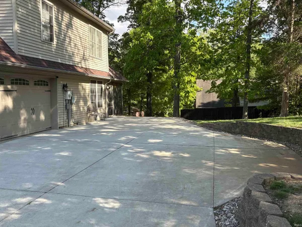 $347,500 | 866 Melody Lane, Santa Claus, IN 47579