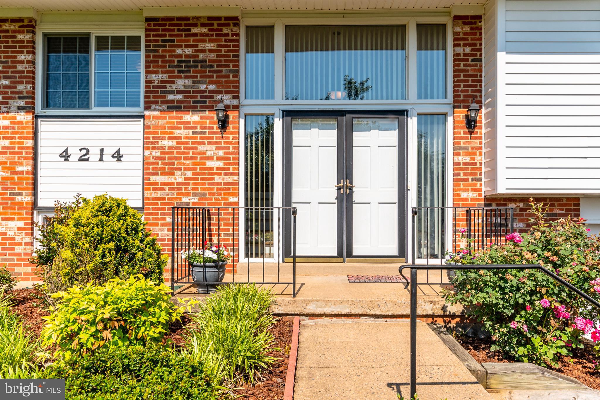 4214 High Ridge Road Haymarket, VA 20169 - Photo 3 of 55 Exterior