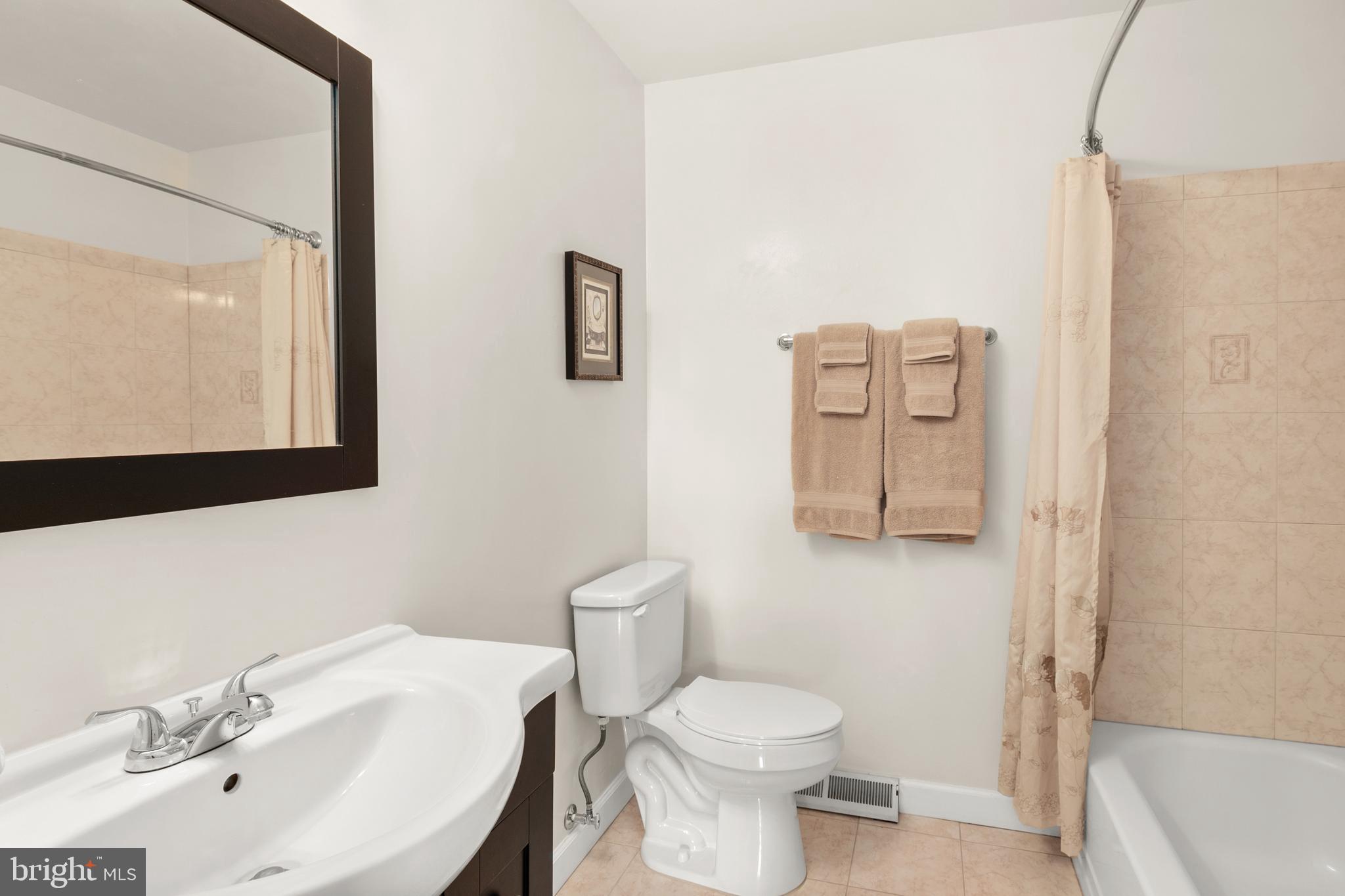 4214 High Ridge Road Haymarket, VA 20169 - Photo 22 of 55 Full Bath