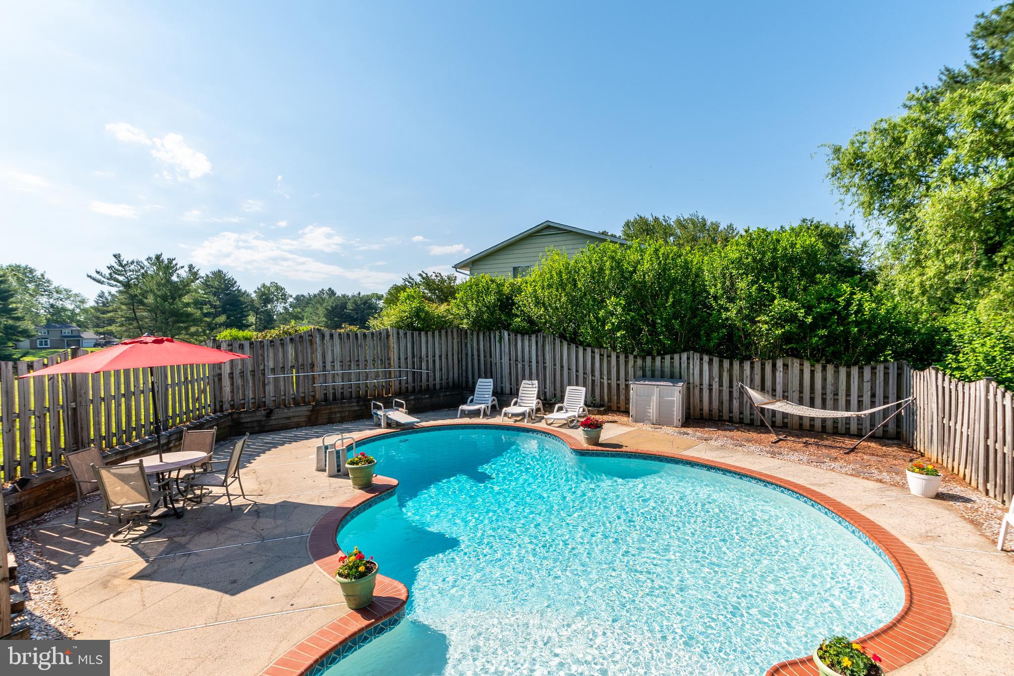 4214 High Ridge Road Haymarket, VA 20169 - Photo 29 of 55 Pool