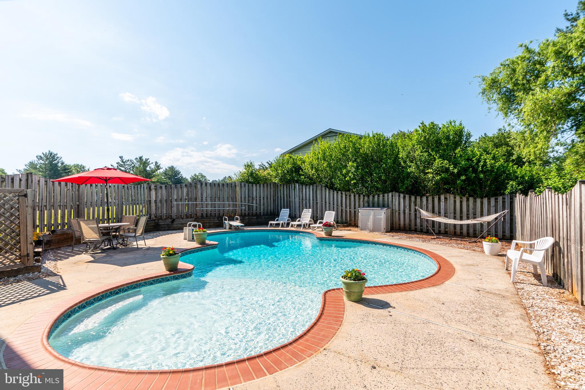 4214 High Ridge Road Haymarket, VA 20169 - Photo 32 of 55 Pool