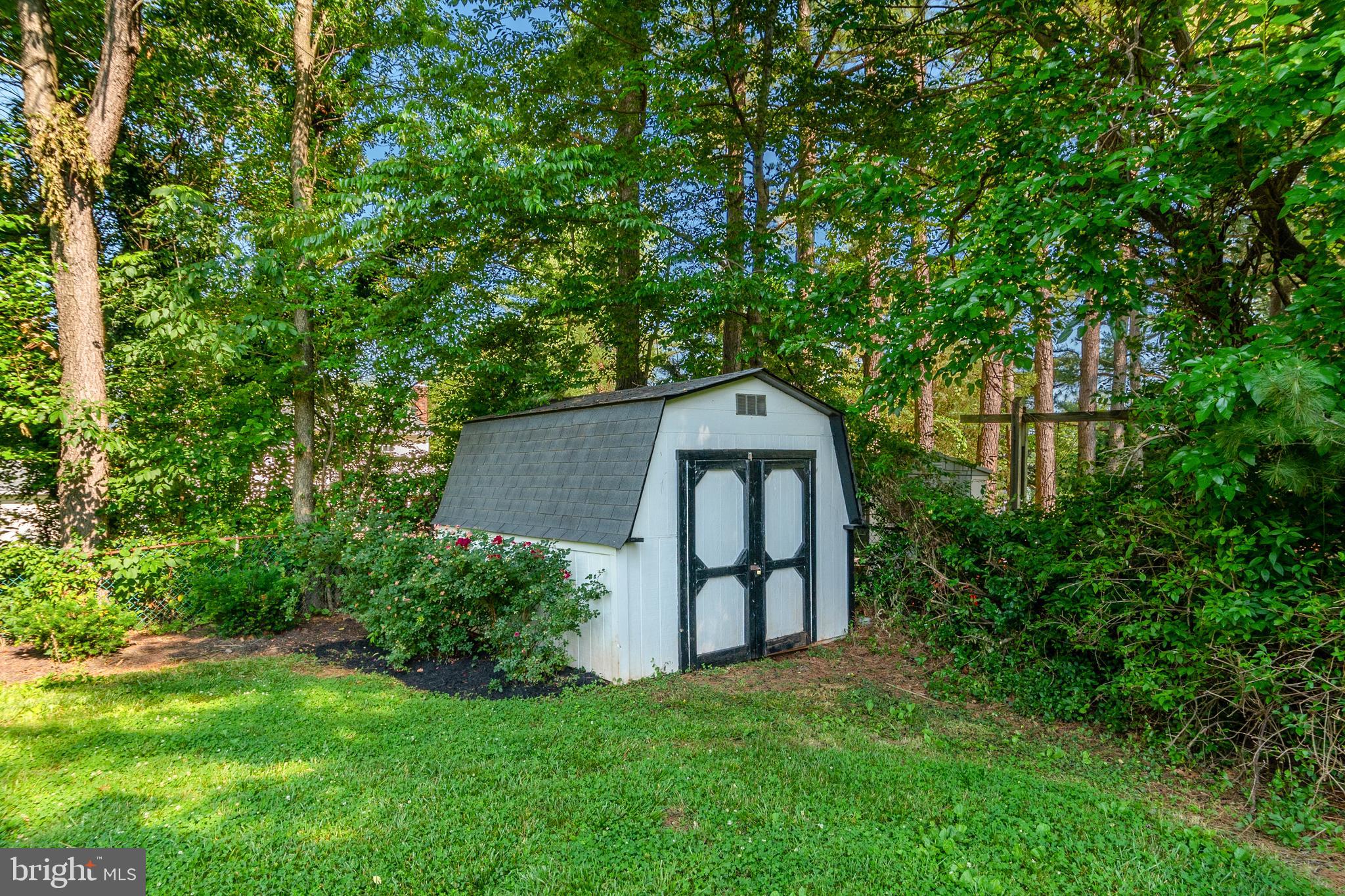 4214 High Ridge Road Haymarket, VA 20169 - Photo 50 of 55 Storage Shed