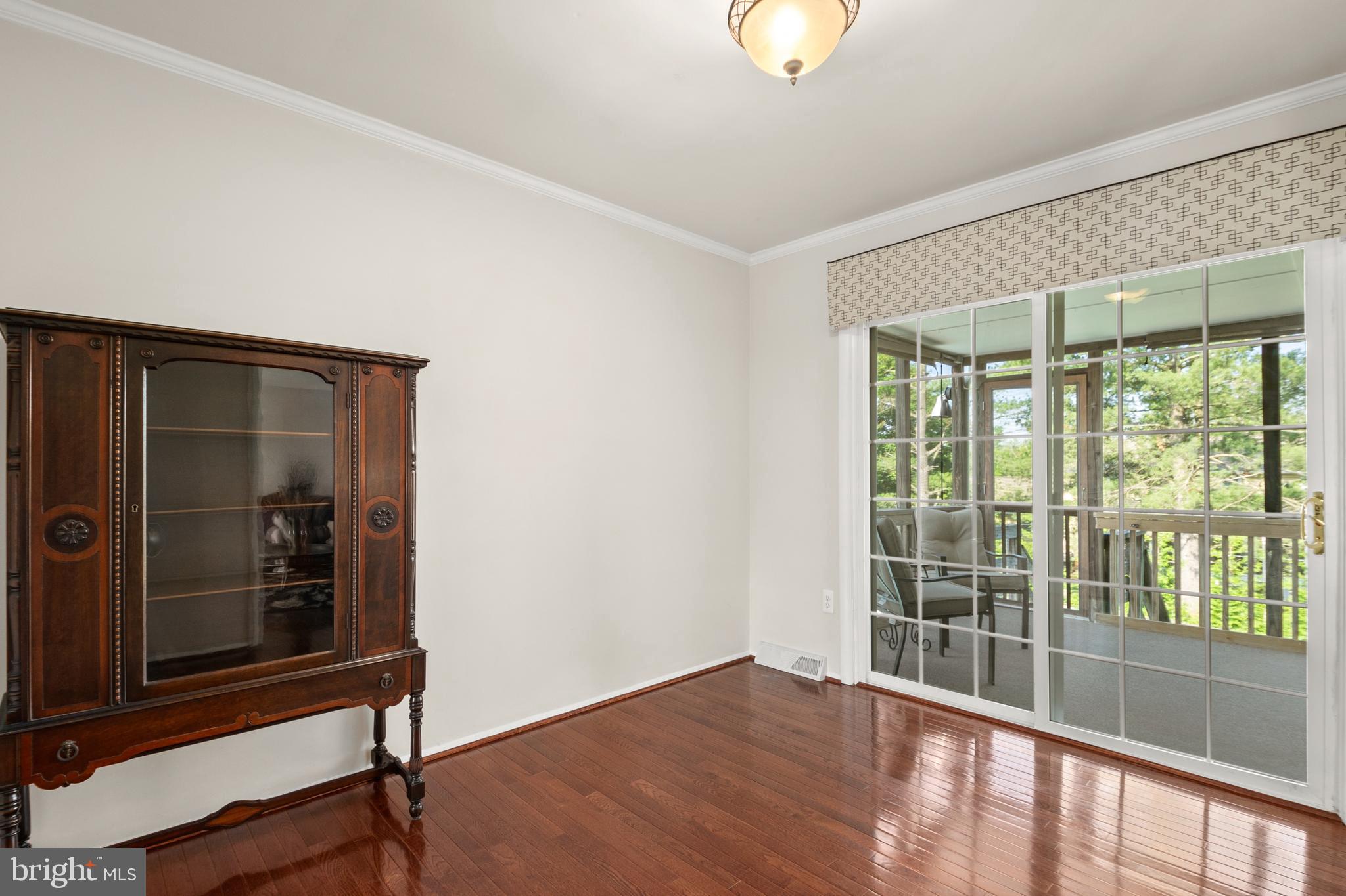 4214 High Ridge Road Haymarket, VA 20169 - Photo 10 of 55 Dining Room