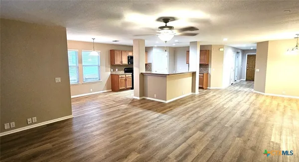 $1,700 | 6046 Mule Deer, Schertz, TX 78108