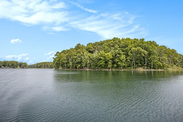 $1,500,000 | 354 County Road 354, Lawton, MI 49065