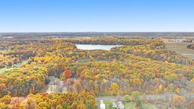$1,500,000 | 354 County Road 354, Lawton, MI 49065