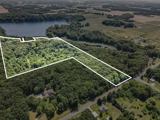 $1,500,000 | 354 County Road 354, Lawton, MI 49065