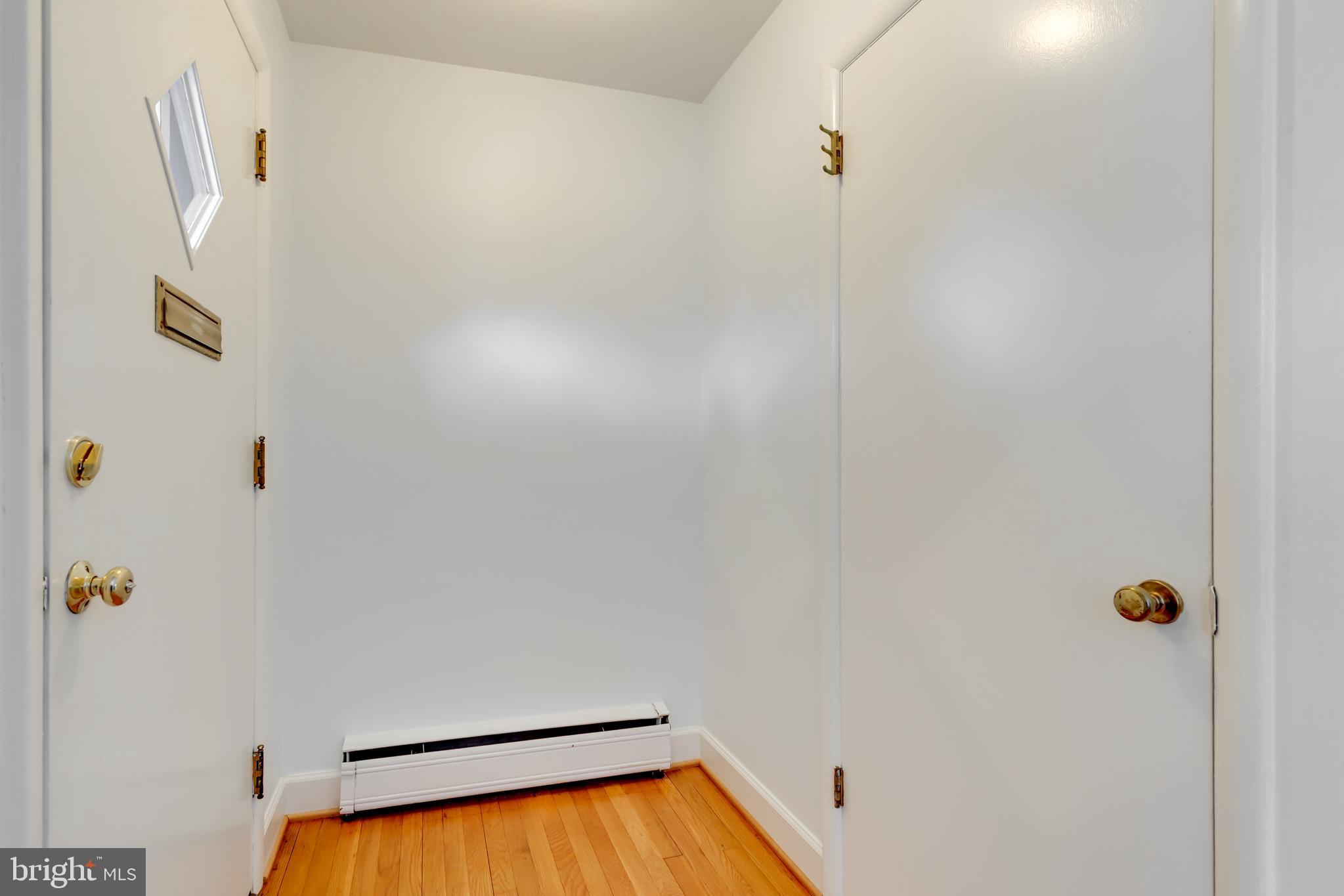 6524 East Halbert Road Bethesda, MD 20817 - Photo 11 of 68 Gallery Image 11