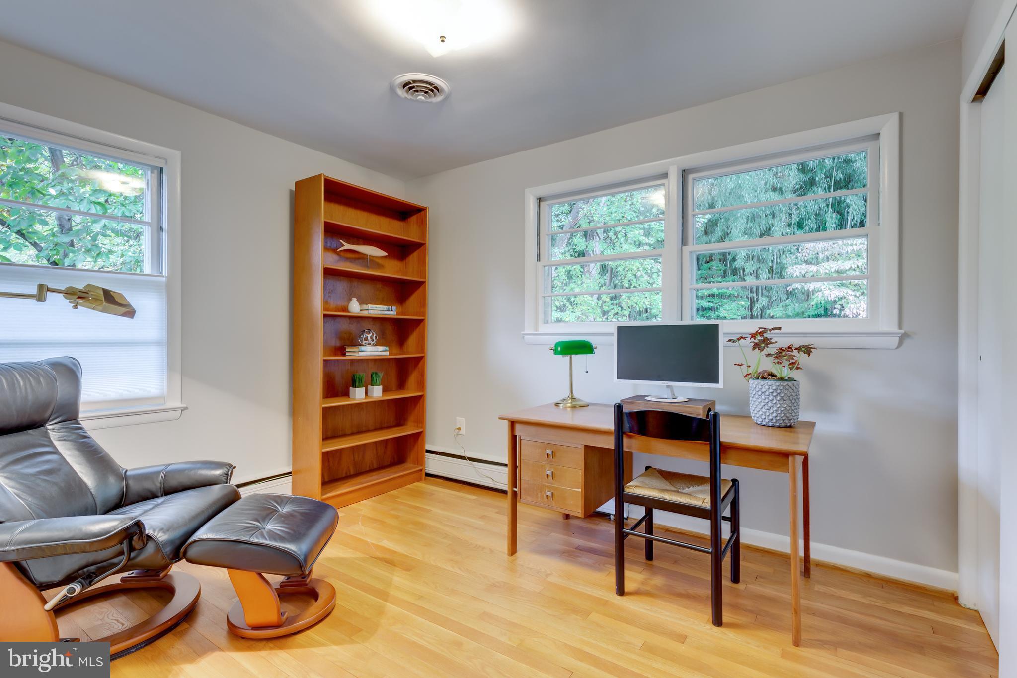 6524 East Halbert Road Bethesda, MD 20817 - Photo 35 of 68 Gallery Image 35
