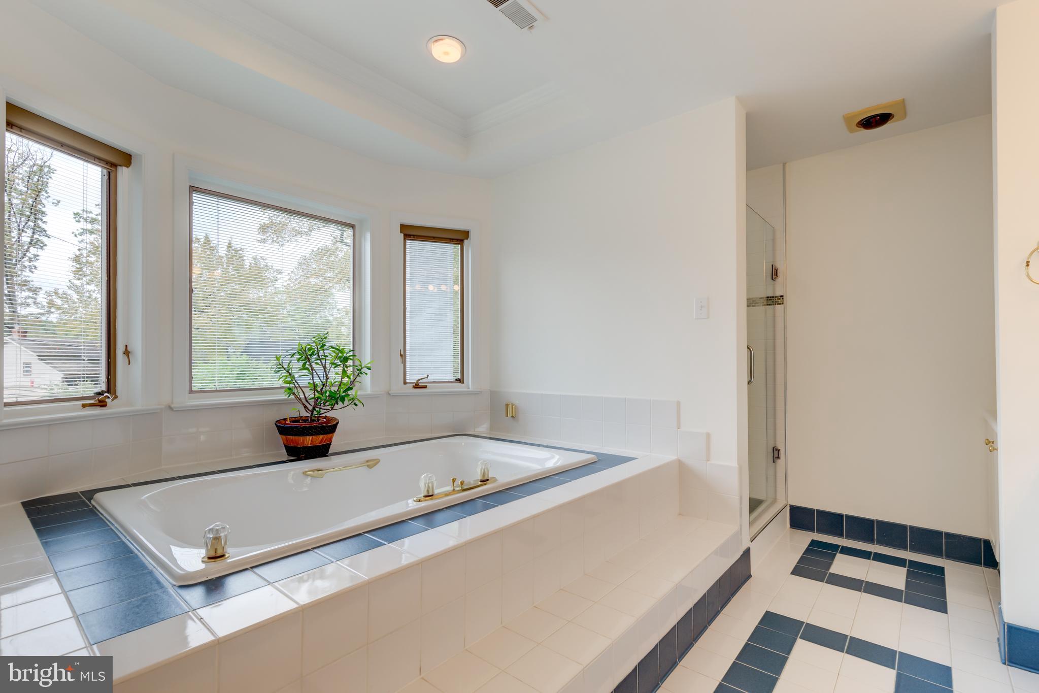 6524 East Halbert Road Bethesda, MD 20817 - Photo 47 of 68 Gallery Image 47