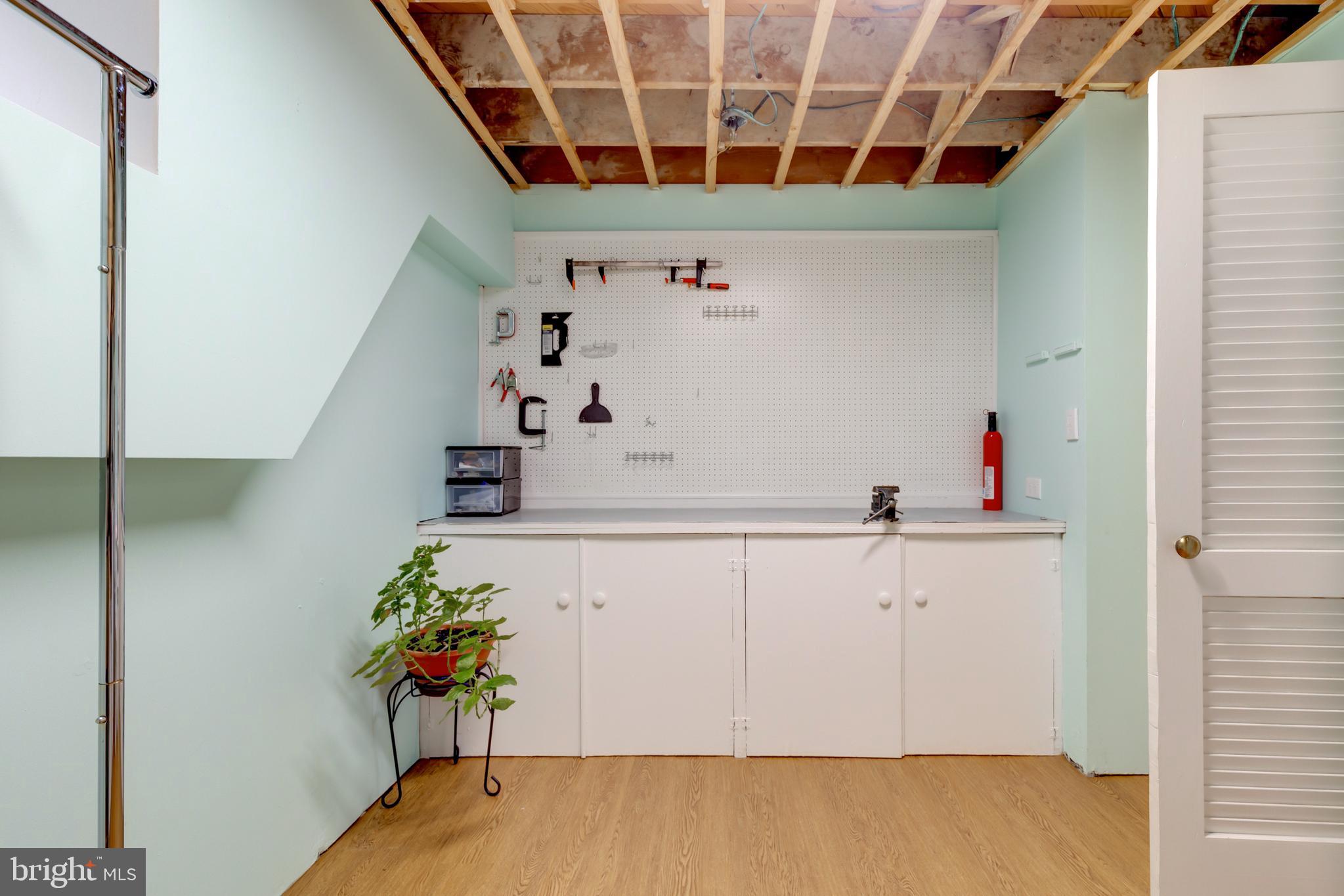 6524 East Halbert Road Bethesda, MD 20817 - Photo 59 of 68 Gallery Image 59