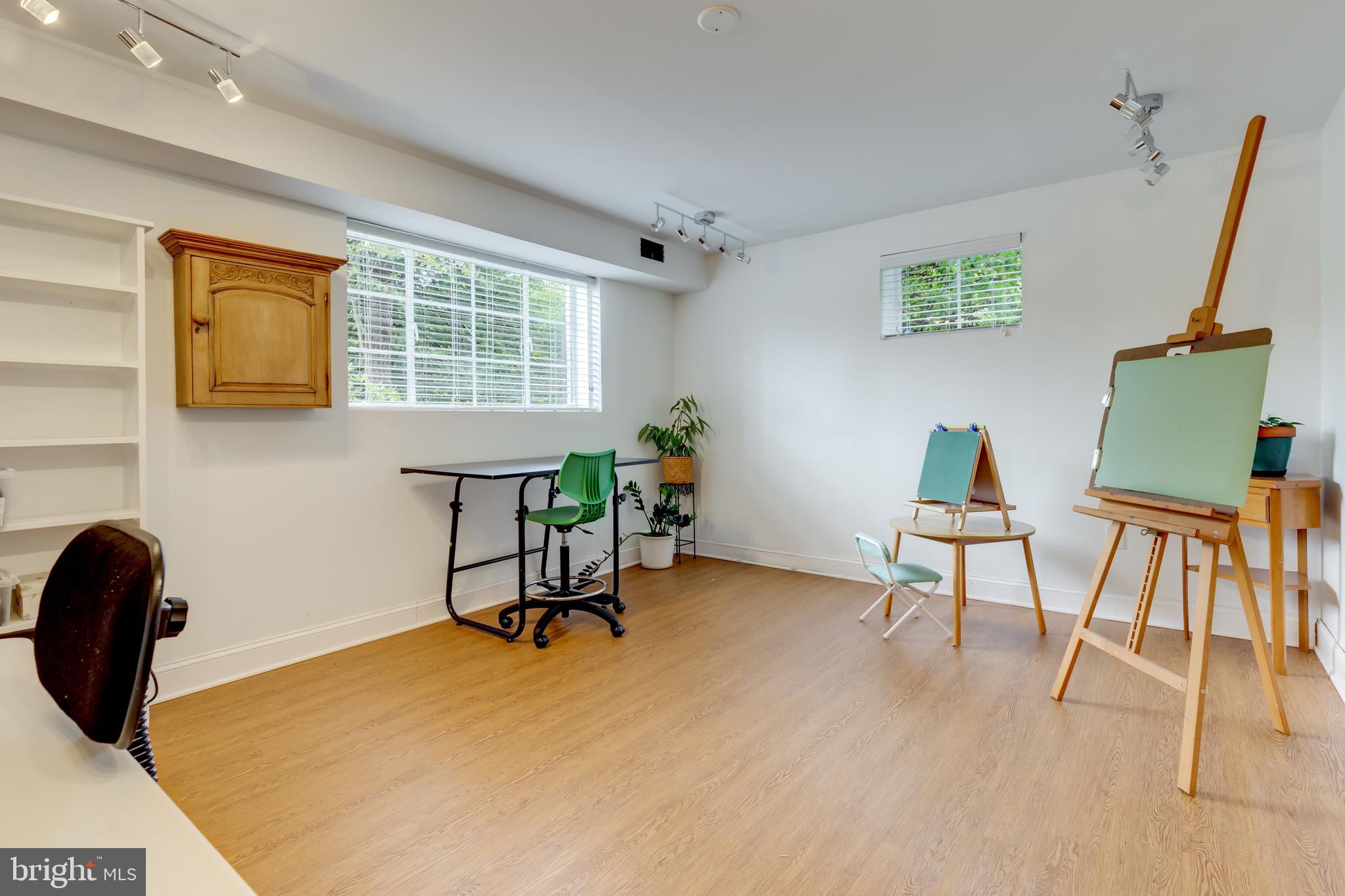 6524 East Halbert Road Bethesda, MD 20817 - Photo 62 of 68 Gallery Image 62