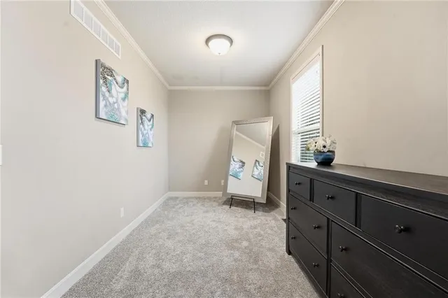 $625,000 | 5920 South National Drive, Parkville, MO 64152