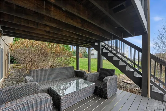 $625,000 | 5920 South National Drive, Parkville, MO 64152