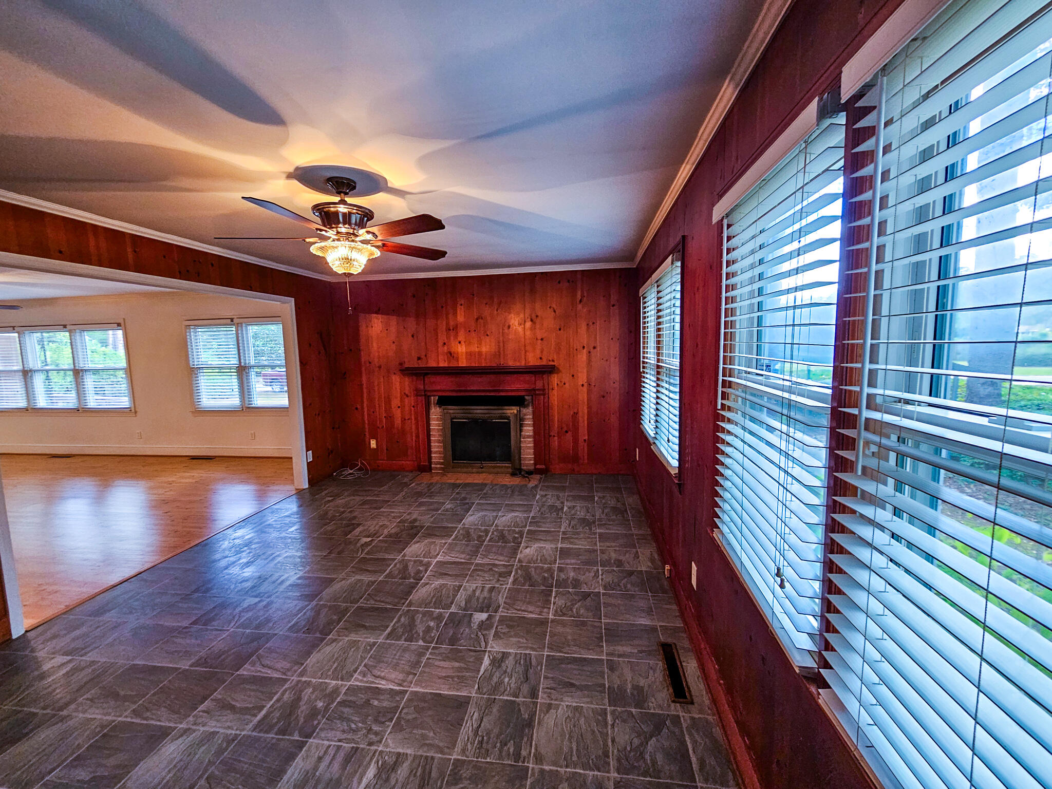 208 Holly Road Walterboro, SC 29488 - Photo 17 of 49 20251030_121118 (1)