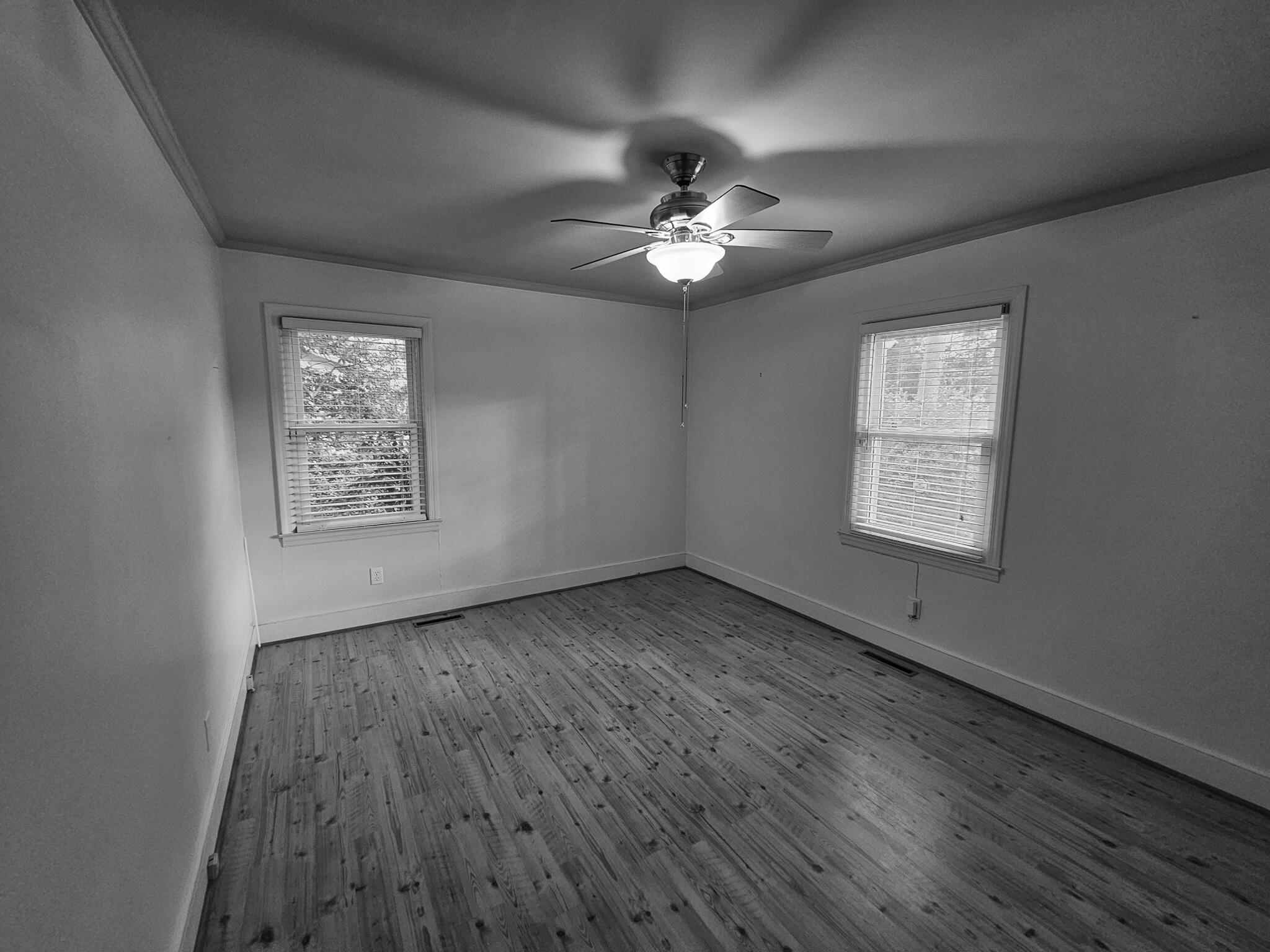 208 Holly Road Walterboro, SC 29488 - Photo 41 of 49 20251030_121231