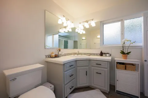 $1,248,000 | 381 11th Street, Montara, CA 94037