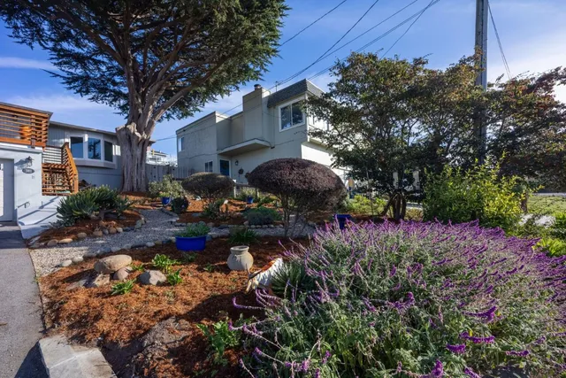 $1,245,000 | 381 11th Street, Montara, CA 94037
