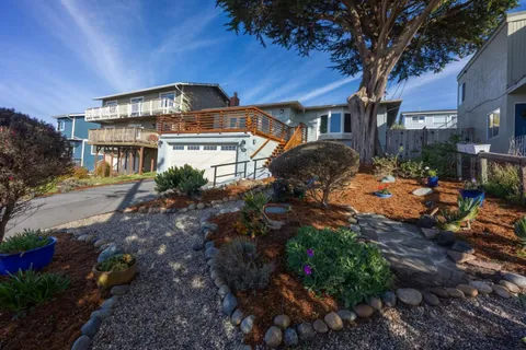 $1,245,000 | 381 11th Street, Montara, CA 94037