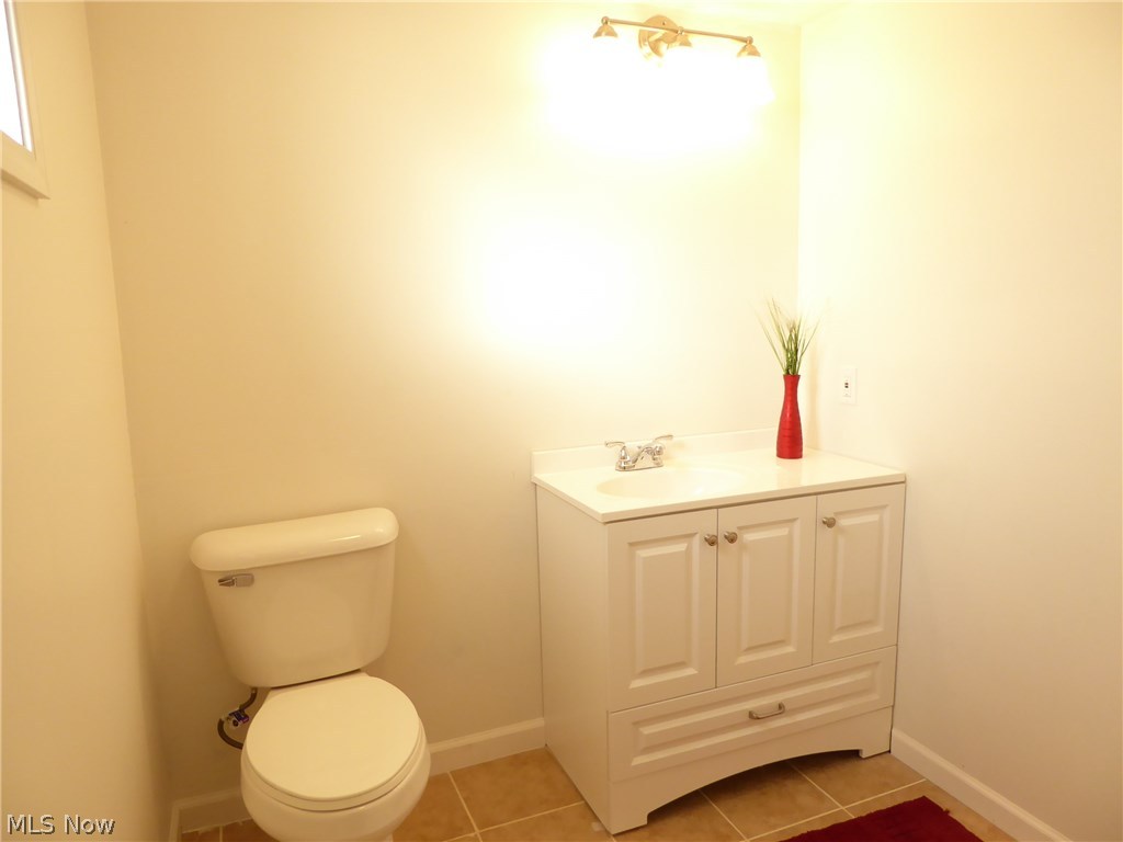 3014 Pickle Road Akron, OH 44312 - Photo 17 of 25 Gallery Image 17