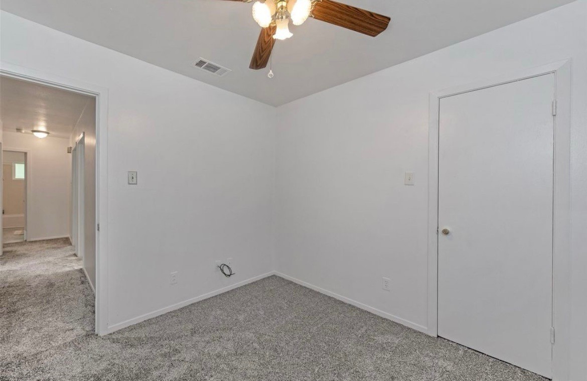 1102 East Rutgers Lane Deer Park, TX 77536 - Photo 15 of 22